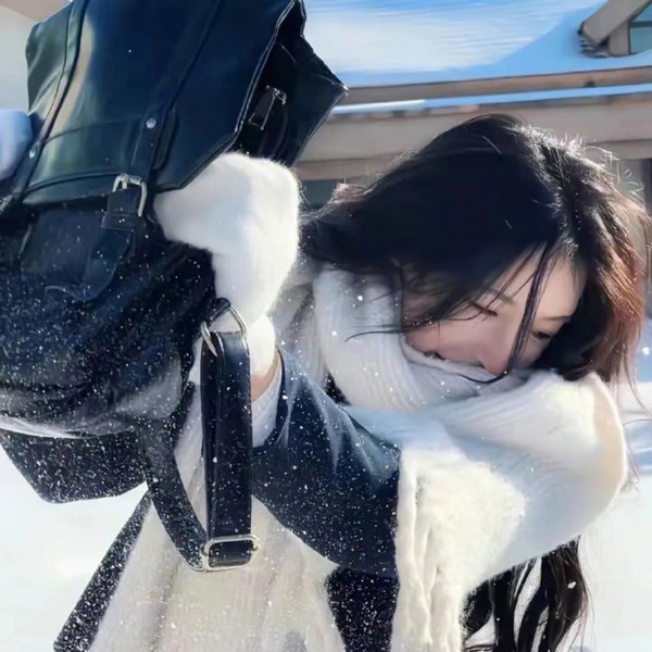 弘大风云 海报